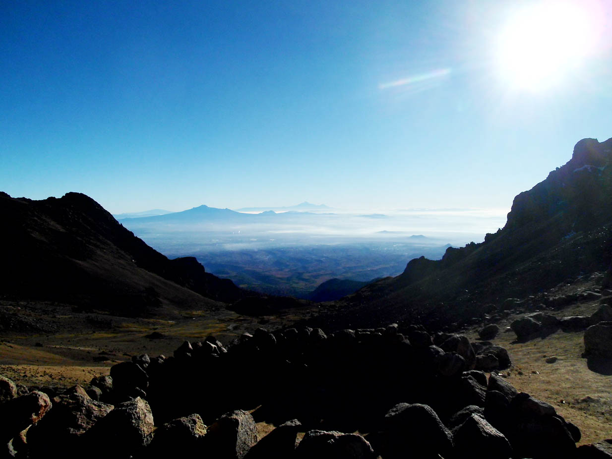 Blick von Iztaccíhuatl1 auf Malinche/Pico de Orizaba - www.jakob-beckeling.net