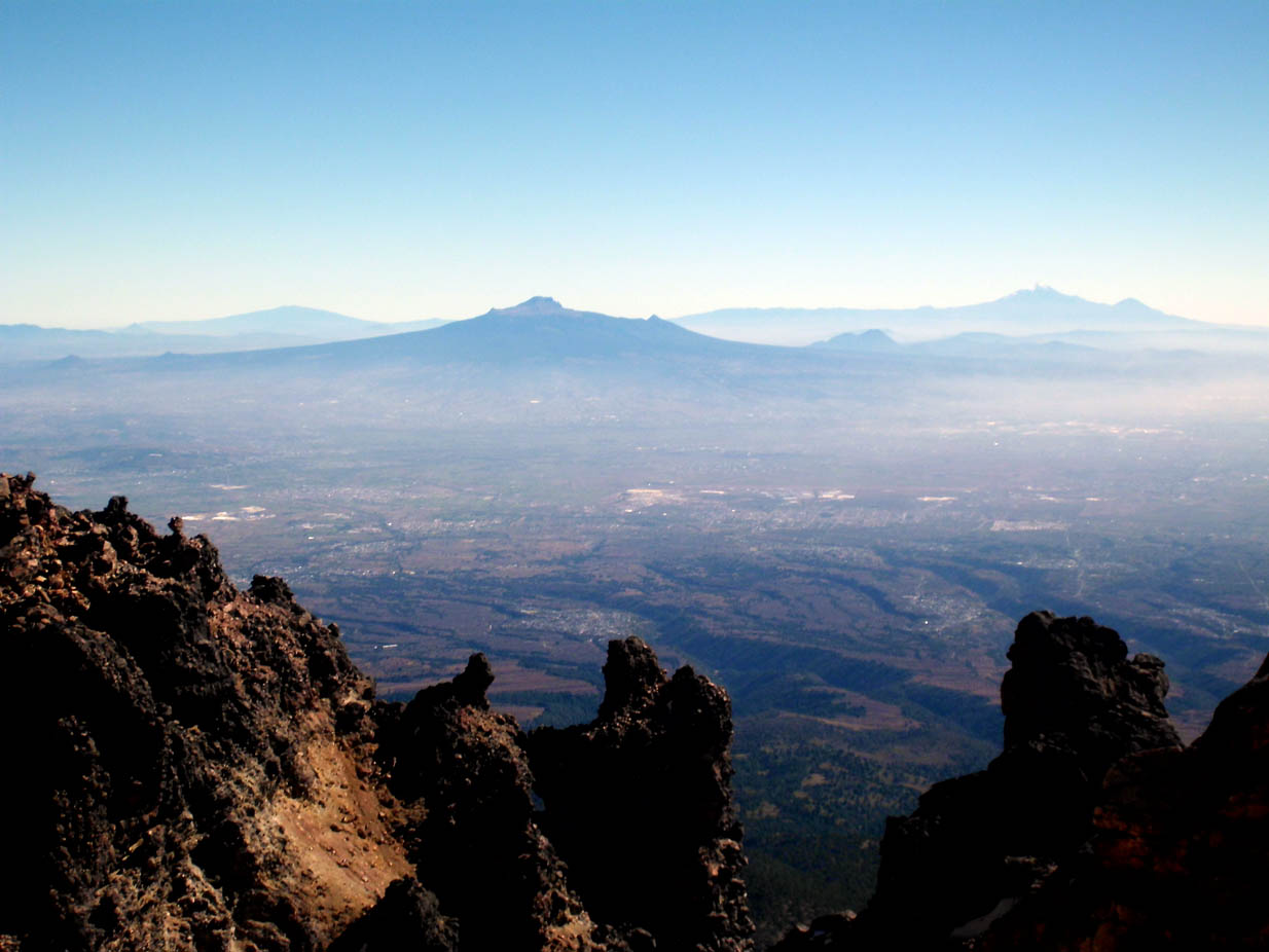 Blick von Iztaccíhuatl2 auf Malinche/Pico de Orizaba - www.jakob-beckeling.net